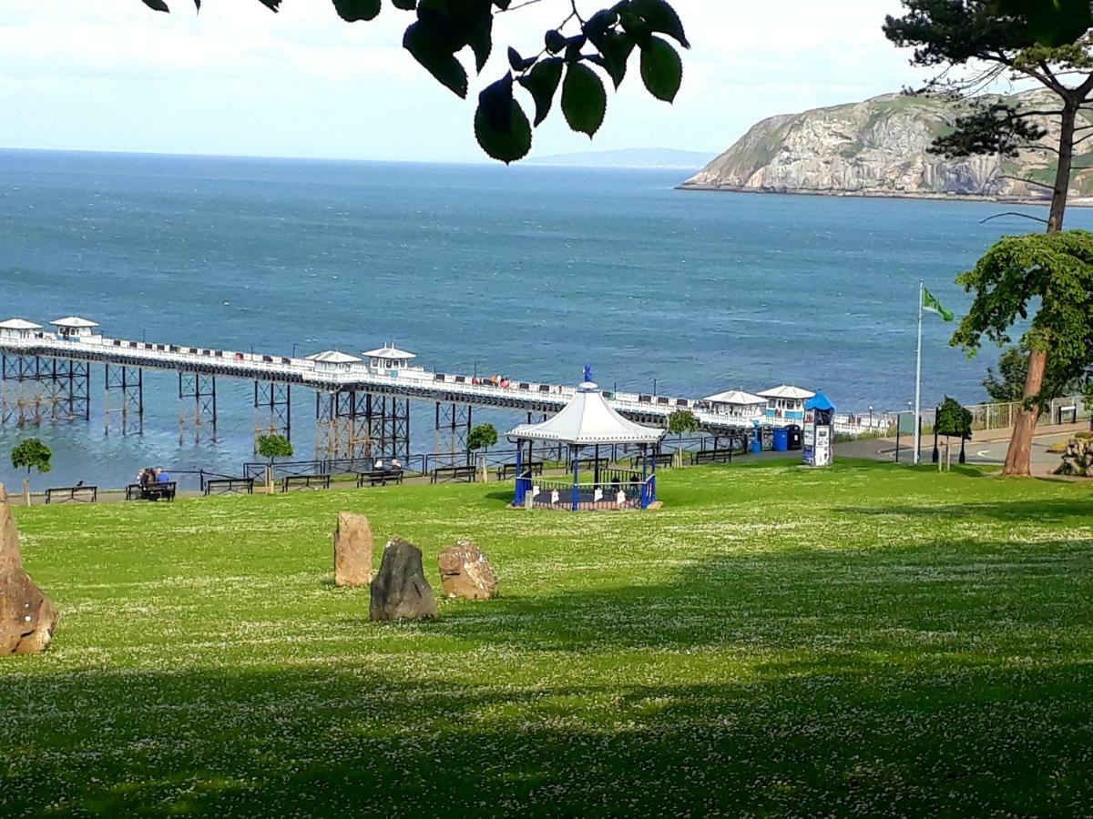Branstone Guest House Llandudno Zewnętrze zdjęcie